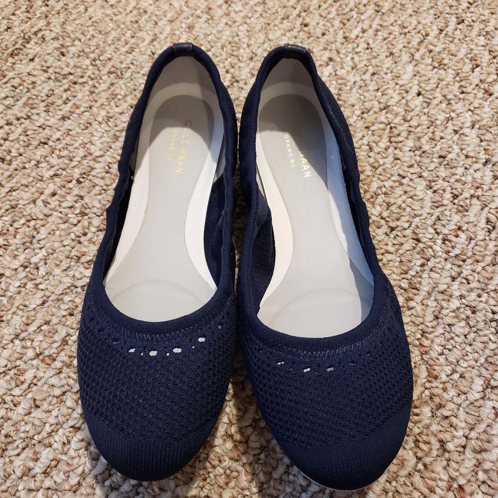9.5 Cole Haan Grand OS navy blue flats